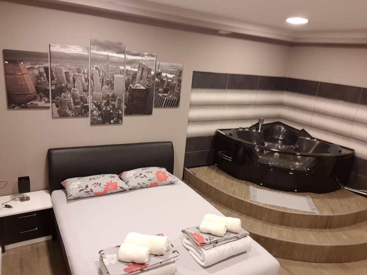 Ceca Apartman Ni Εξωτερικό φωτογραφία