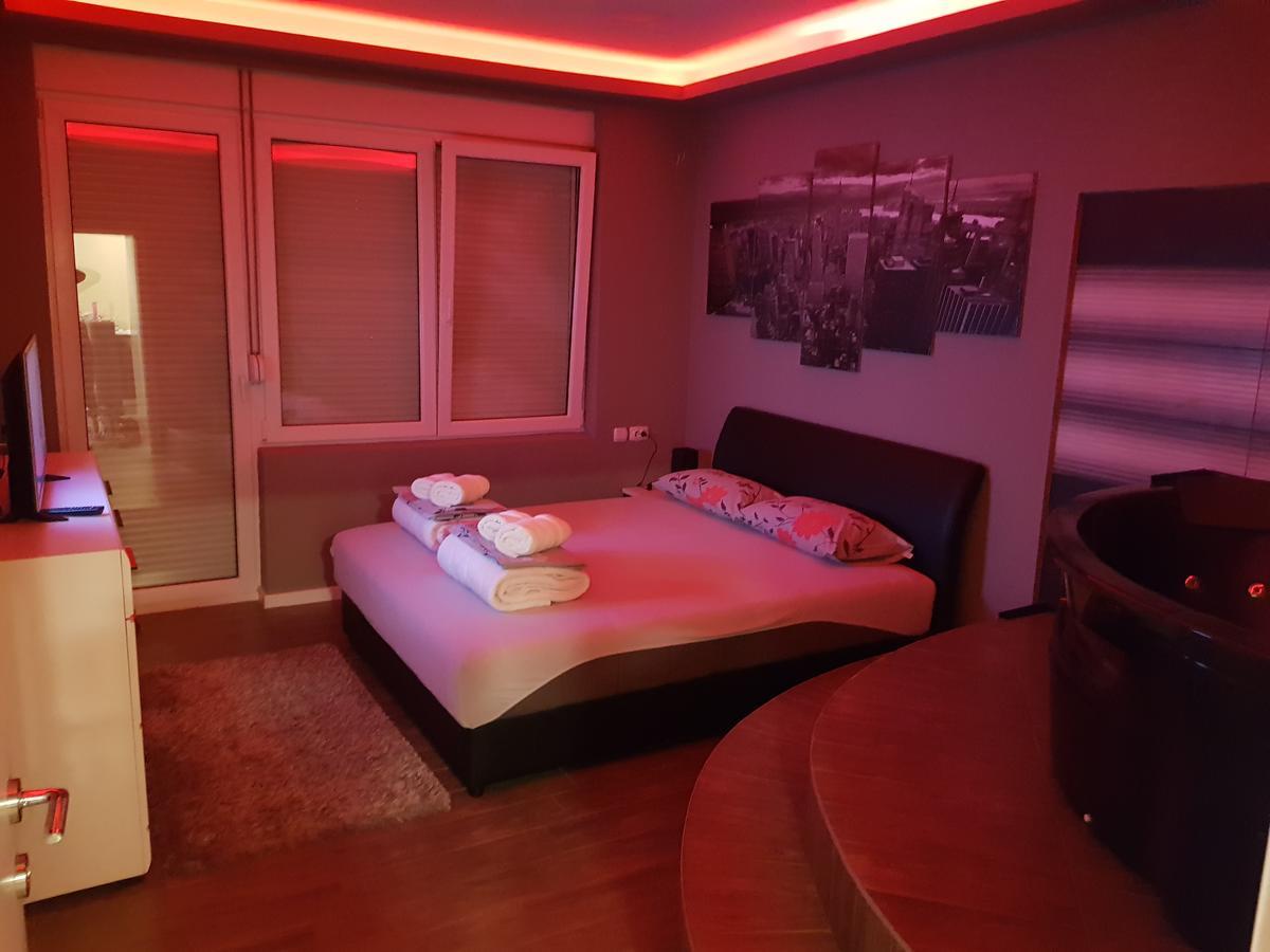 Ceca Apartman Ni Εξωτερικό φωτογραφία