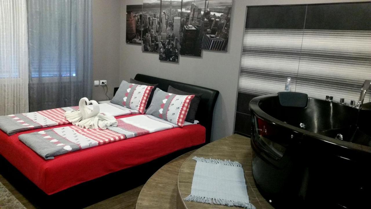 Ceca Apartman Ni Εξωτερικό φωτογραφία